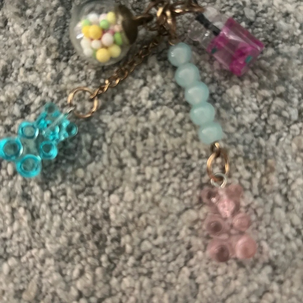 Sour patch AirPod Case - Picture 3 of 4